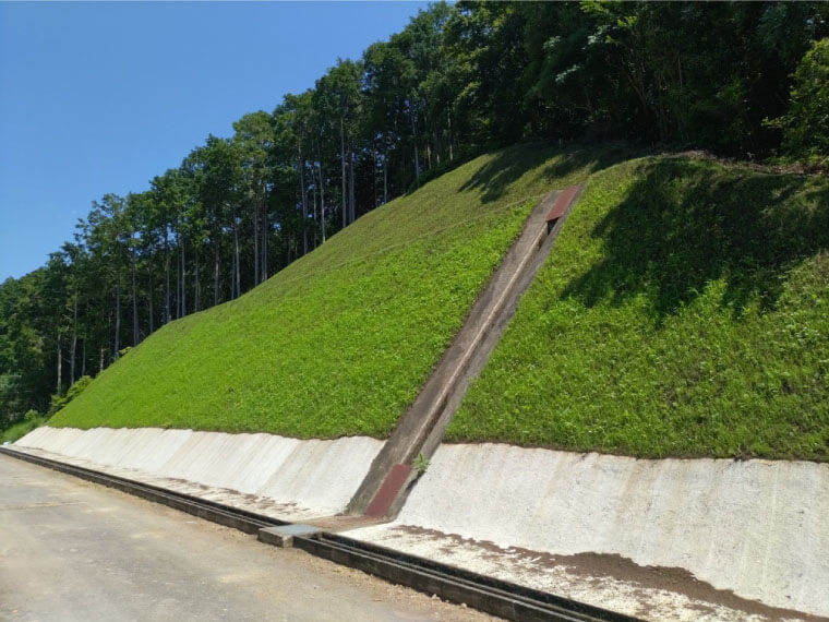 令和５年度　一般県道矢口浦上里線道路改良（法面）工事